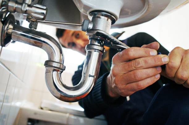 Best Emergency Plumber  in Frankfort, MI